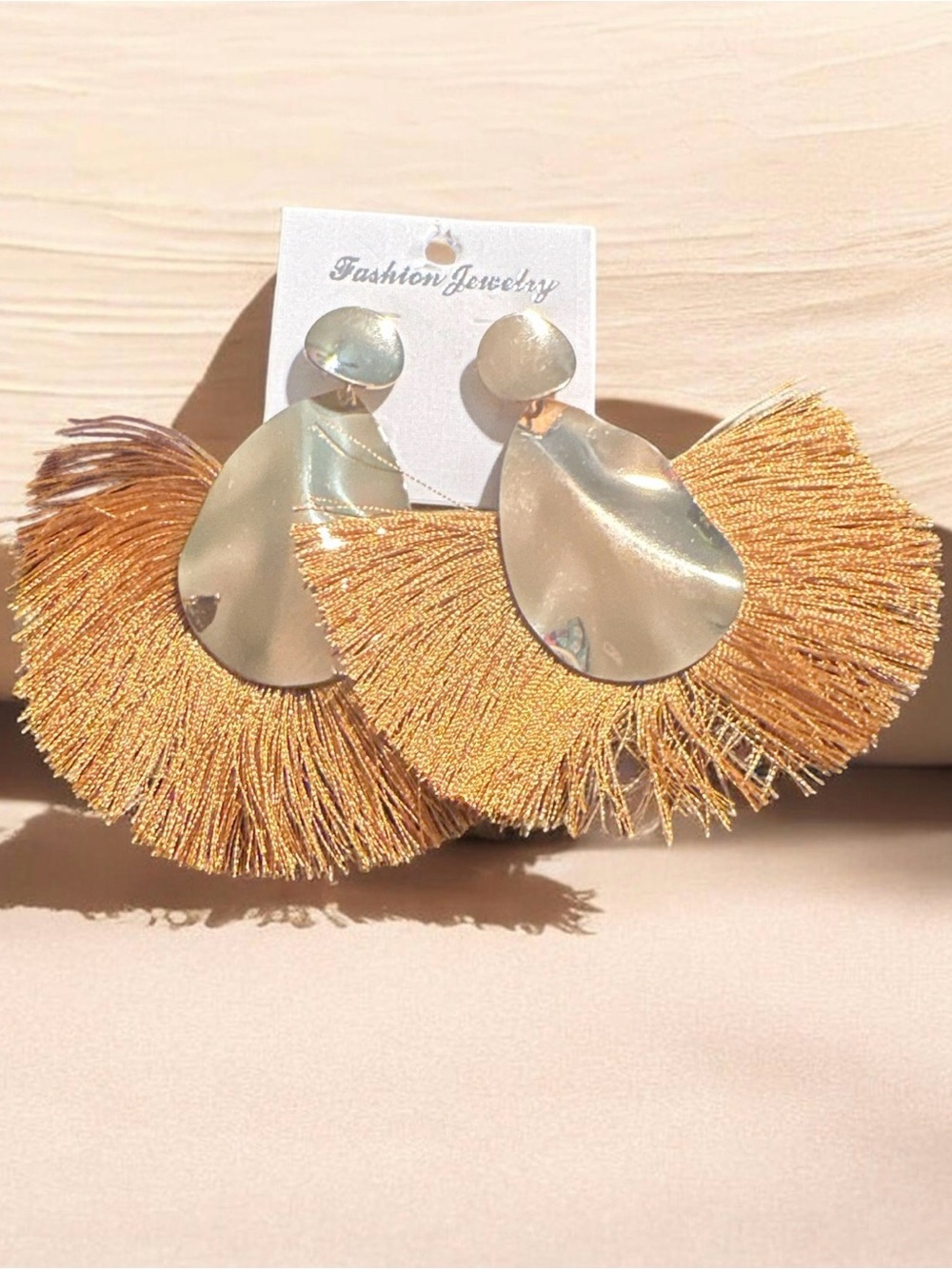 Fashion Jewelry Gold Fringe Statement Earrings for Women
605